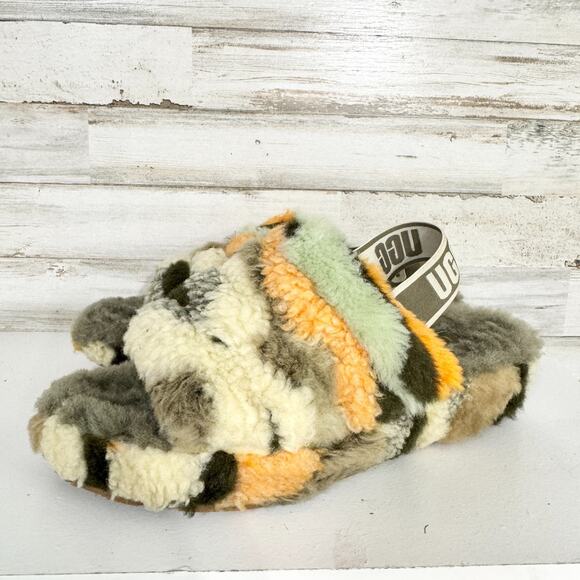 UGG Slippers Women Size 7 Fluff Yeah Slide Cali Collage Slipper Camo Lounge Cozy - Picture 1 of 9